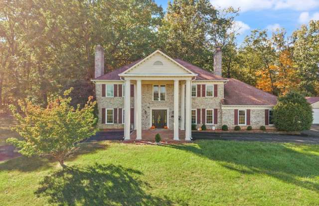 3470 PIN OAK Court Gallery 2