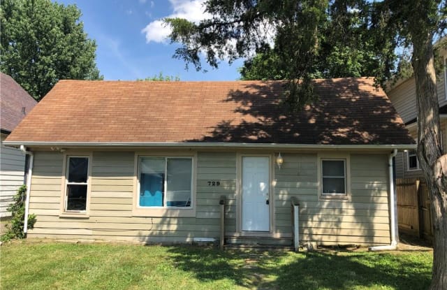 729 North Grant Avenue - 729 North Grant Avenue, Indianapolis, IN 46201