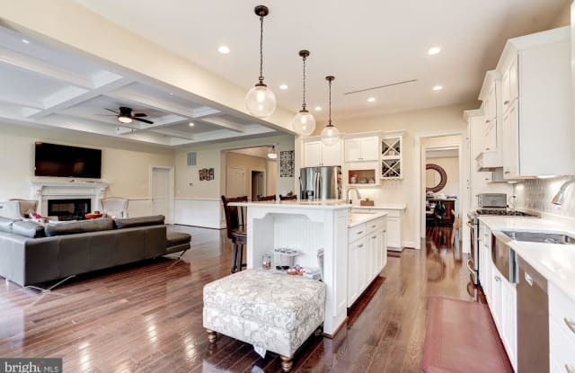 7417 MAGARITY ROAD - 7417 Magarity Road, Pimmit Hills, VA 22043