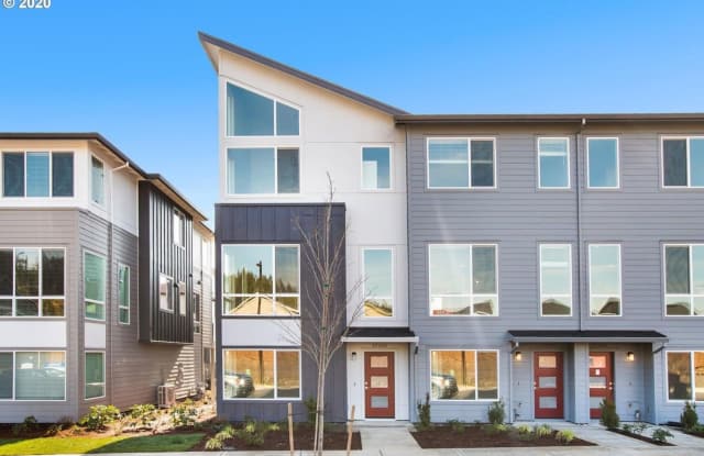 BEAUTIFUL NEWER CONSTRUCTION 4 BD HOME W/2 CAR GARAGE, W/D IN UNIT, AND MORE! - 17321 Southwest Goldcrest Lane, Beaverton, OR 97007