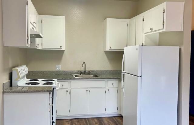 1337 North Madison Street photos photos