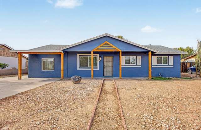 6944 West Solano Drive South Gallery 2