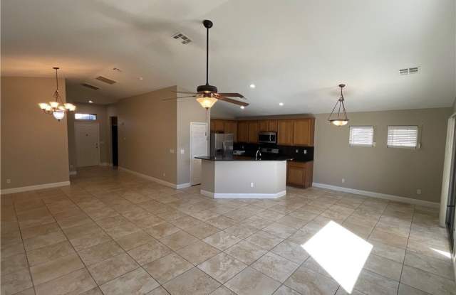 3225 Denvers Dream Avenue Gallery 3