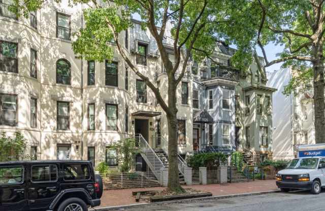Prime West End/Foggy Bottom Luxury! Gorgeous 2BR/2BA with Private Outdoor Space + Included Parking! photos photos Prime West End/Foggy Bottom Luxury! Gorgeous 2BR/2BA with Private Outdoor Space + Included Parking! photos photos