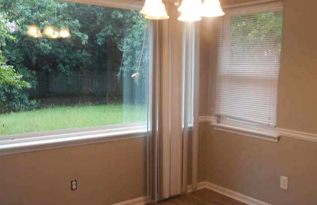 3 Bedroom 2 Bath W/ Flex Room Pepperidge photos photos