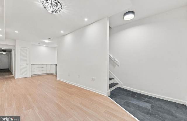 2016 10TH Street NW Gallery 4