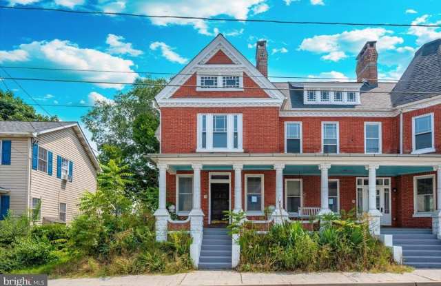 19 S MAIN ST photos photos