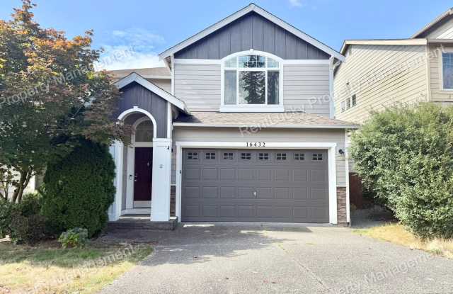 Fantastic 5 Bedroom in Bothell w/ Modern Kitchen and Bonus Area! photos photos