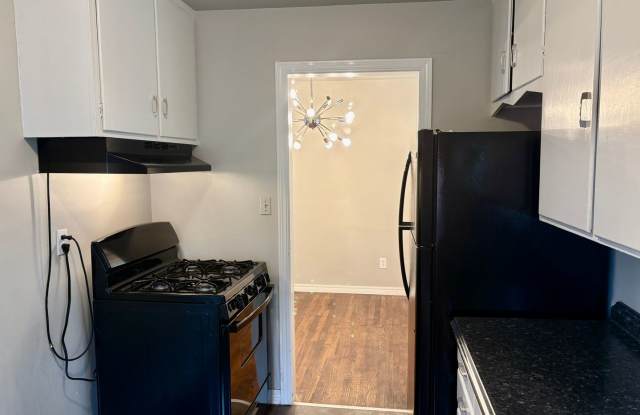 Two bedroom bungalow in The Village Gallery 4