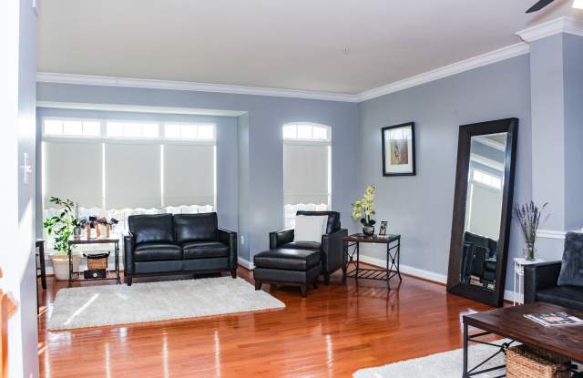 9853 Snow Bird Lane - 1 Gallery 4