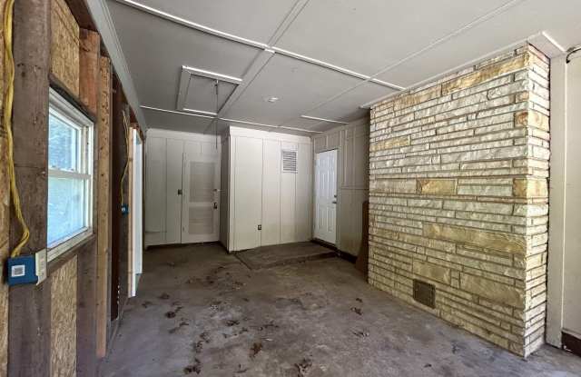 93 Cochise Road Gallery 4