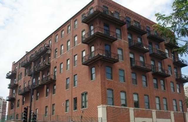 1550 S Indiana Avenue - 1550 South Indiana Avenue, Chicago, IL 60616 1550 S Indiana Avenue - 1550 South Indiana Avenue, Chicago, IL 60616