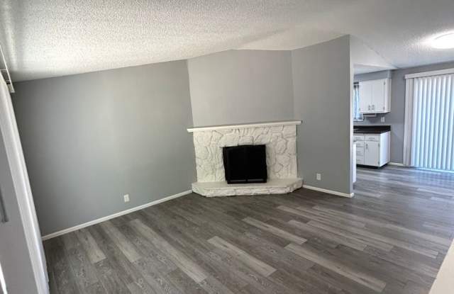 3-Bedroom Corner lot Duplex in VENETA!! photos photos