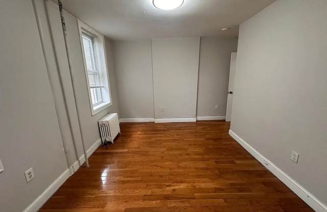 301 W 71st St Gallery 3