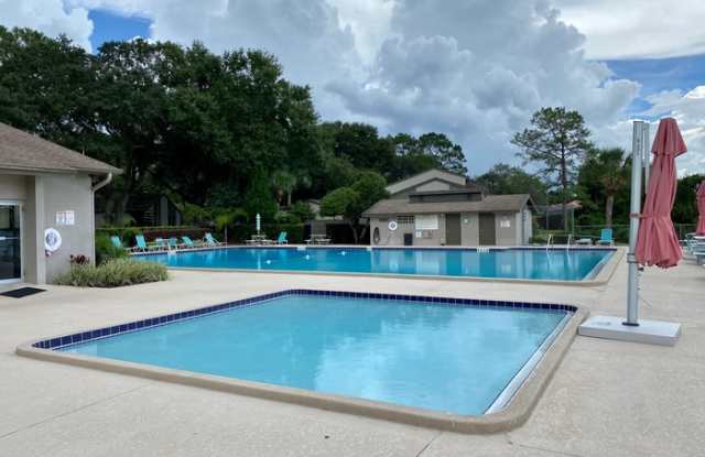 457 Meadowood Boulevard Gallery 2
