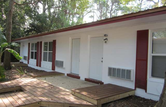 109 SE Chicago Avenue unit: 1 photos photos 109 SE Chicago Avenue unit: 1 photos photos