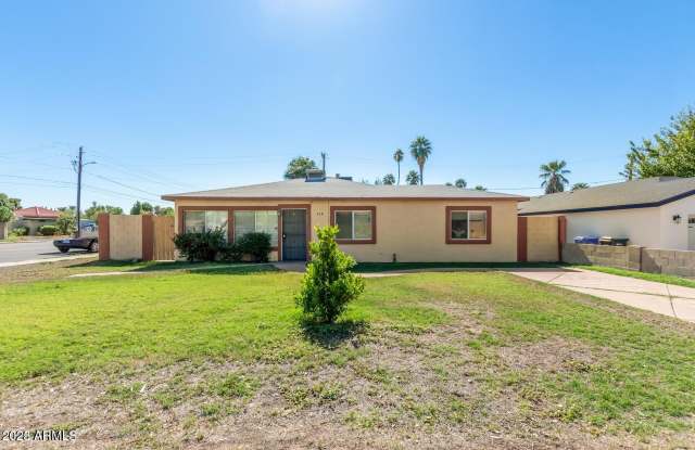 547 E BELMONT Avenue photos photos