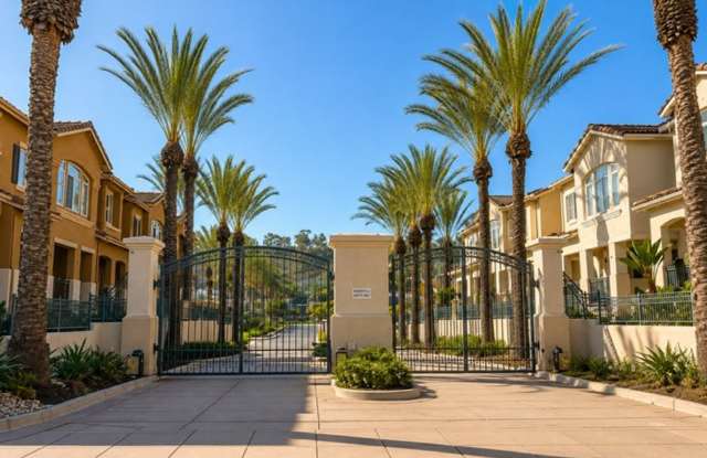 3 Bedroom 2.5 Bath Corner Townhouse with Attached 2 Car Garage in Mission Valley! photos photos