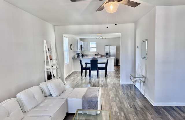 23 Island Breeze Lane Gallery 3