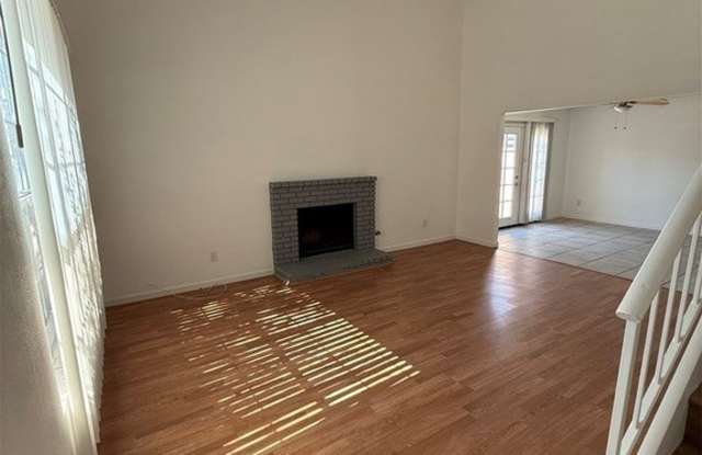 118 Blueberry Lane Gallery 2