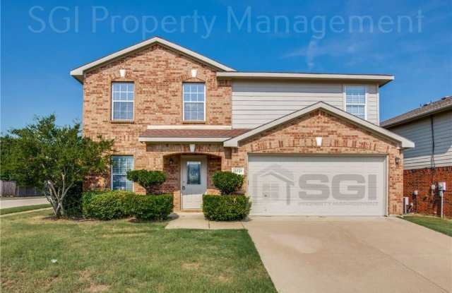 13737 Canyon Ranch Rd - 13737 Canyon Ranch Road, Fort Worth, TX 76262