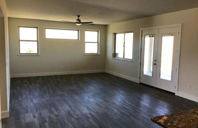 90 River Vista Drive Gallery 3