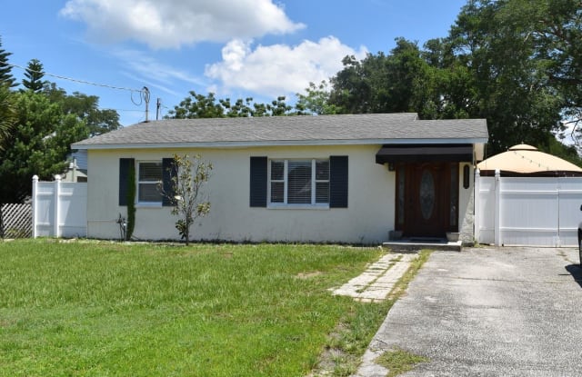 3315 W. PEARL AVENUE - 3315 West Pearl Avenue, Tampa, FL 33611