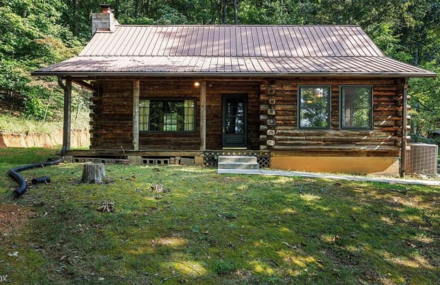 628 Pickens Gap Road - 628 Pickens Gap Road, Seymour, TN 37865
