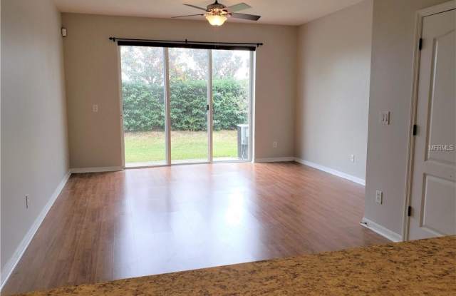 4966 WHITE SANDERLING COURT Gallery 4
