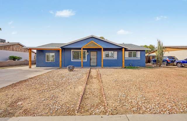 6944 West Solano Drive South Gallery 1