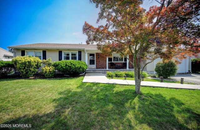 855 Derry Drive photos photos