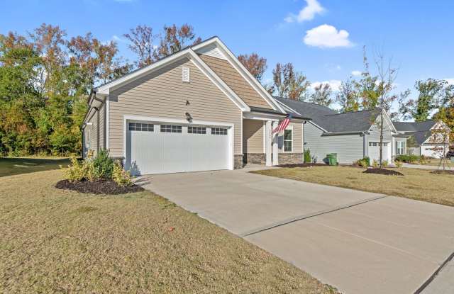 AVAILABLE in July Charming 3-Bedroom, 2-Bath Ranch-Style Home photos photos