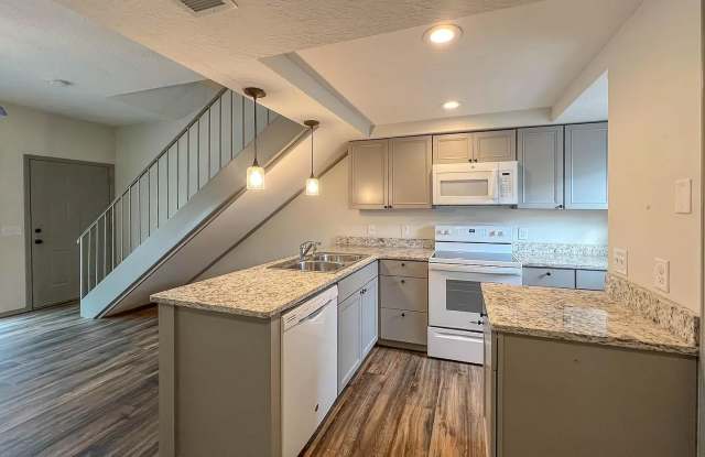 2323 East Cherry Street photos photos