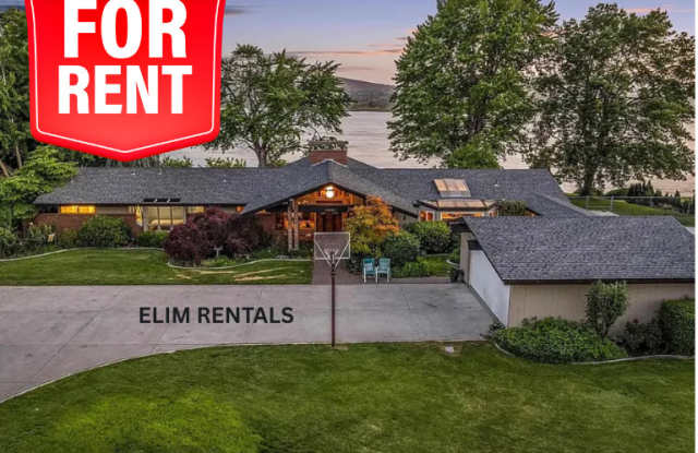 10304 West Court Street - 10304 West Court Street, Pasco, WA 99301