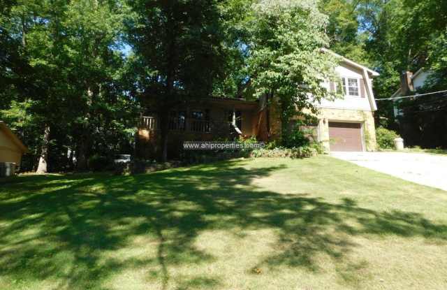 11313 Mountaincrest Drive Gallery 3
