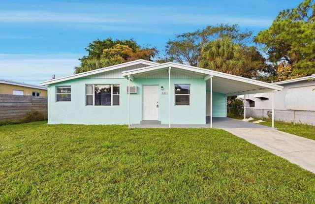 533 Northwest 15th Way photos photos