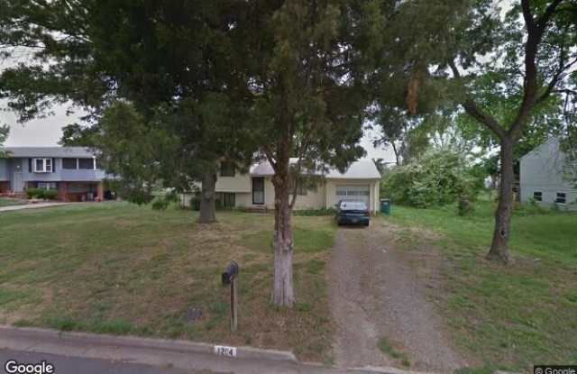 3 bedroom 1.5 bath - 1204 Mc Lean Court, Henrico County, VA 23231