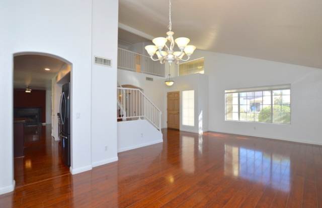 732 West Horseshoe Avenue - 732 West Horseshoe Avenue, Gilbert, AZ 85233