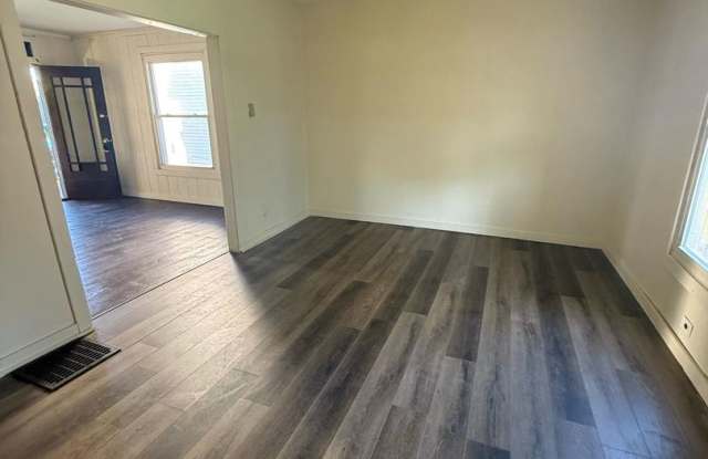 3 bedrooms house 1.5 bath photos photos