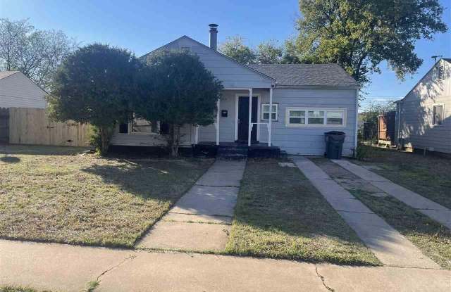 3310 SHERWOOD LANE - 3310 Sherwood Lane, Wichita Falls, TX 76308