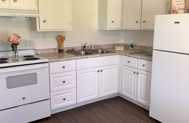 Gateway Hill Apartments photos photos