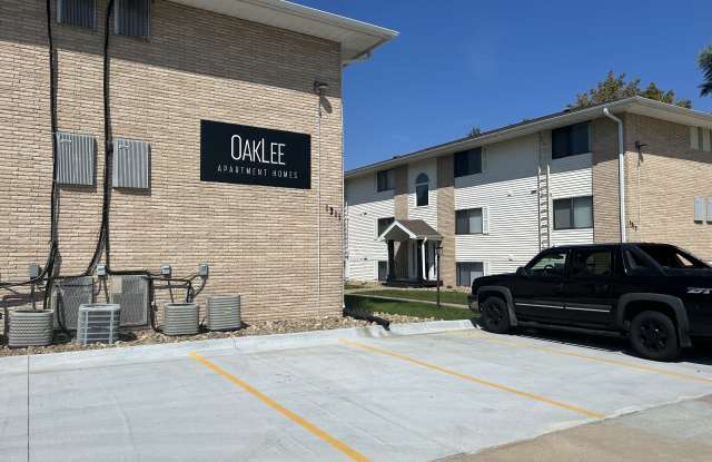 Medallion - 1311 Oakland Road Northeast, Cedar Rapids, IA 52402