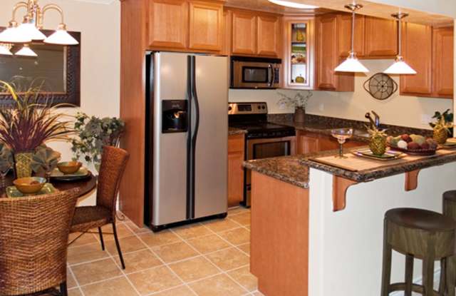 Stonemark Condominiums Gallery 3
