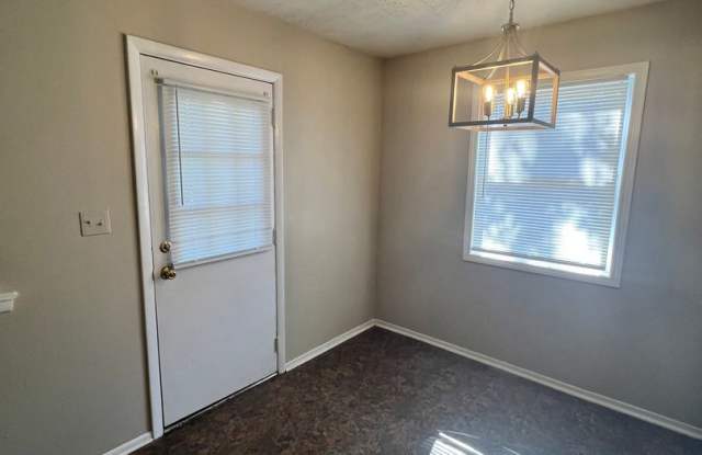 HIGHVIEW AREA Gallery 4