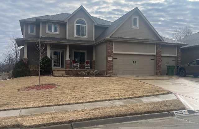 Bellevue Home For Rent! photos photos Bellevue Home For Rent! photos photos