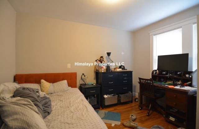4 Bedroom photos photos