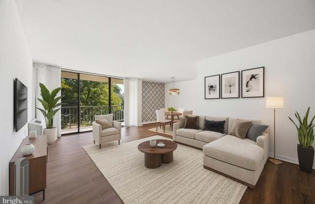 801 YALE Avenue unit: 920 photos photos
