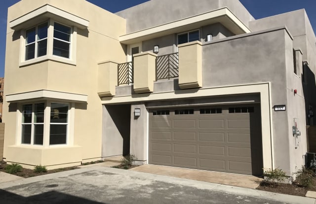 115 Newall - 115 Newall, Irvine, CA 92618