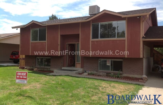 5217 W Silvertip - 5217 Silvertip Drive, Kearns, UT 84118