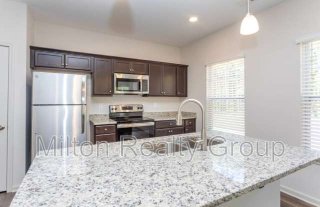 210 Grove Circle photos photos